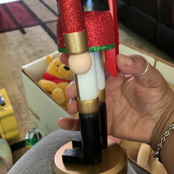 NWT beautiful Nutcracker - Picture 8 of 9